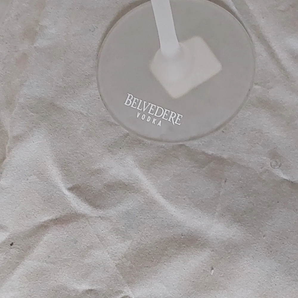 Belvedere Vodka Martini Glasses Set Of 2 - Picture 3 of 4